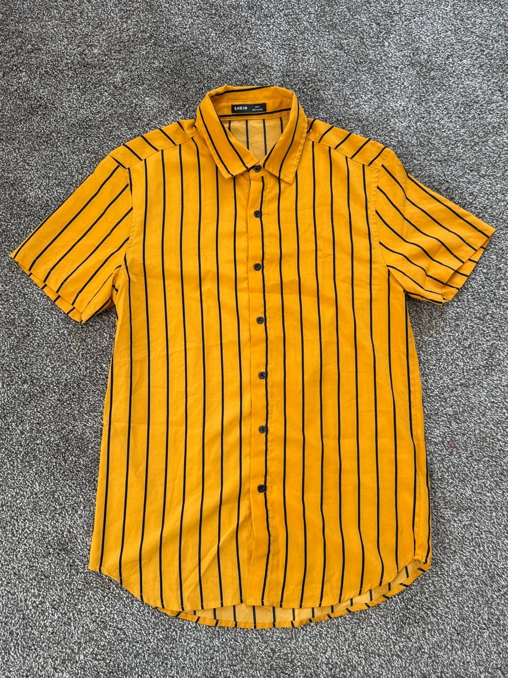 SHEIN Men’s Shirt